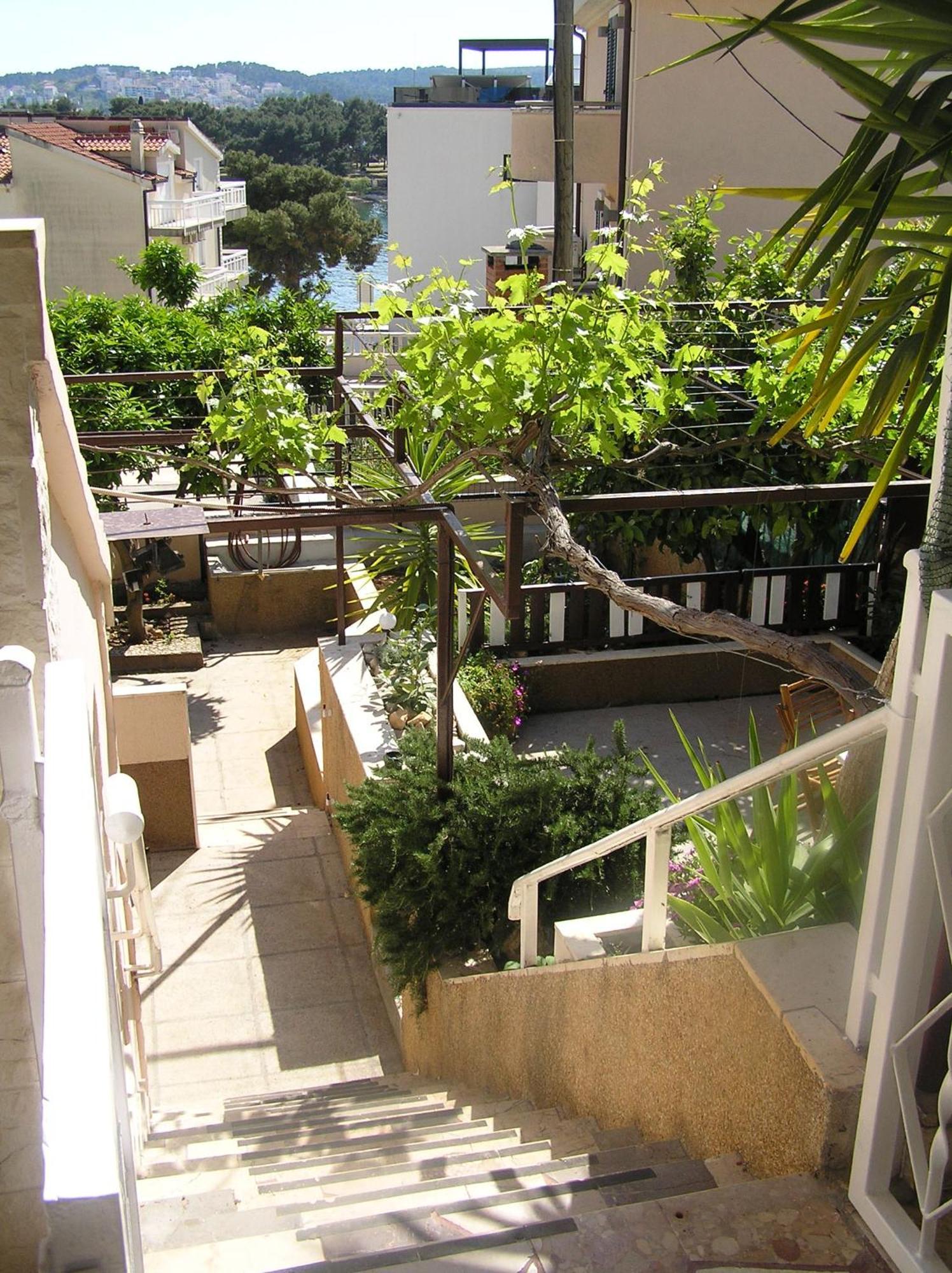 טרוגיר Studio Apartments Fabjanac מראה חיצוני תמונה