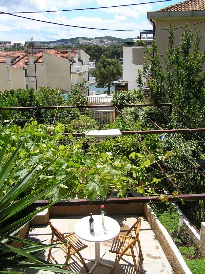 טרוגיר Studio Apartments Fabjanac מראה חיצוני תמונה